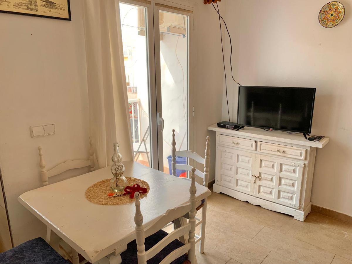 Apt Calmacabana A 50M Dal Mare Apartamento Es Pujols Quarto foto